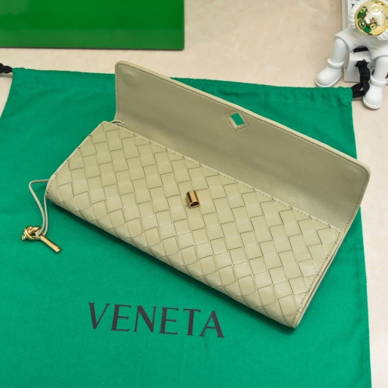 Bottega Veneta Clutch Bags